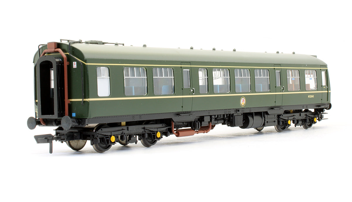 Pre-Owned 32-900A Class 108 Two Car DMU BR Green With Speed Whiskers