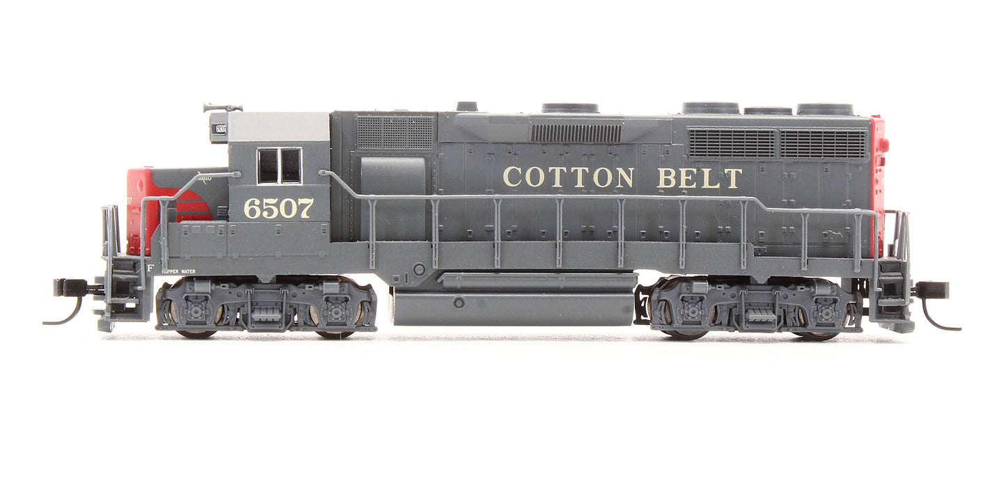 Pre-Owned 46565 GP35 Diesel Locomotive Cotton Belt - Road #6507