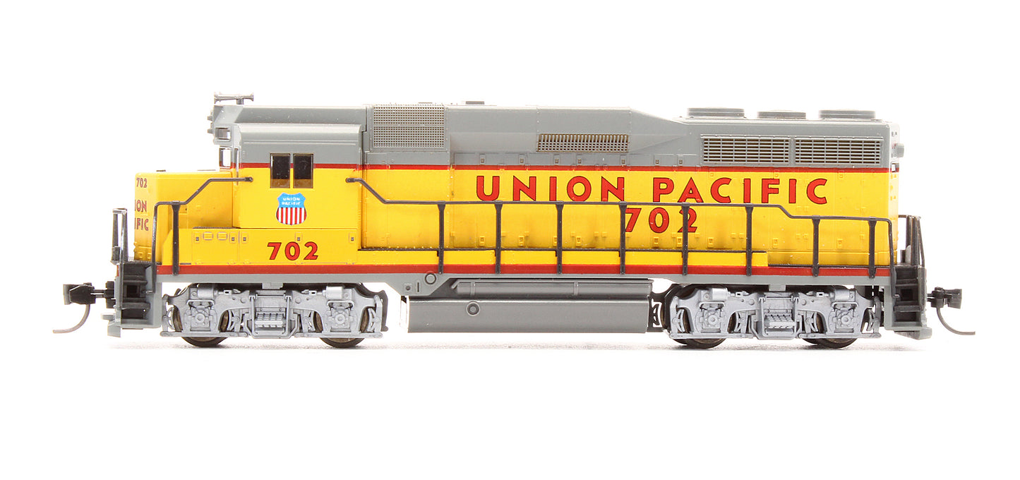 Pre-Owned 4728 GP30 Diesel Locomotive Union Pacific - Road #702