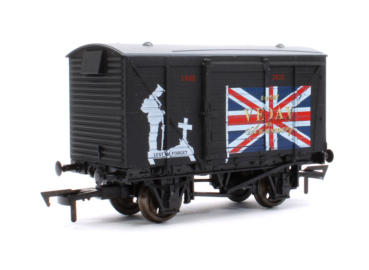 Pre-Owned Ventilated Van VE Day 80th Anniversary Army