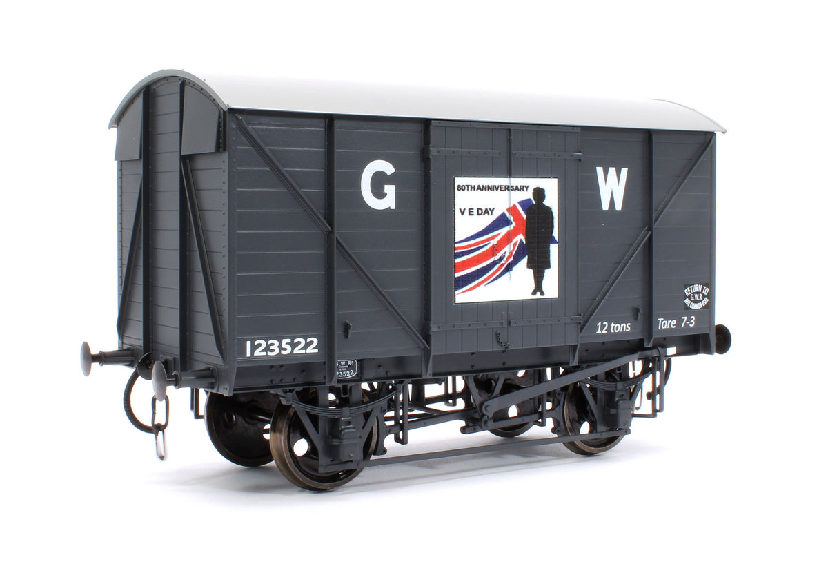 Pre-Owned GW Standard VE Day 80th Anniversary Army No.123522