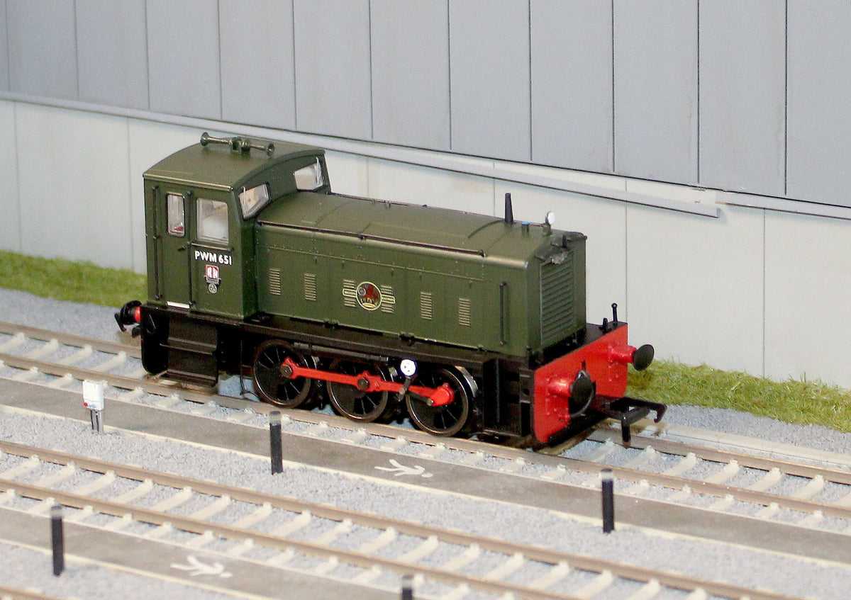 MR-400A Ruston PWM 165DE Shunter BR Green PWM651 Diesel Locomotive