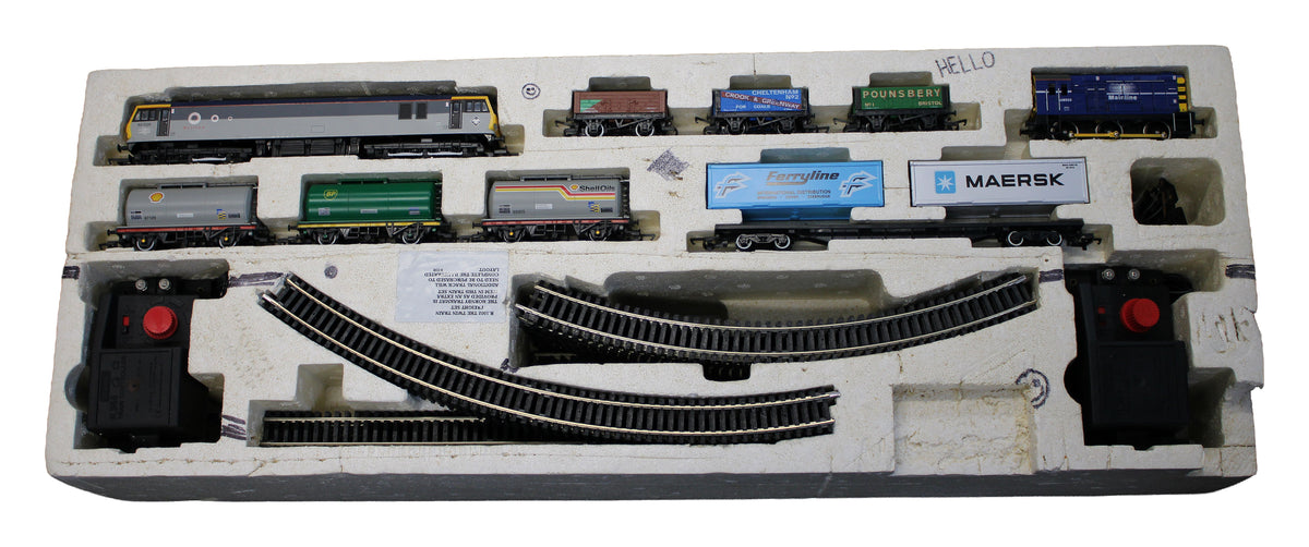 Pre-Owned R1002 Twin Train Freight Set