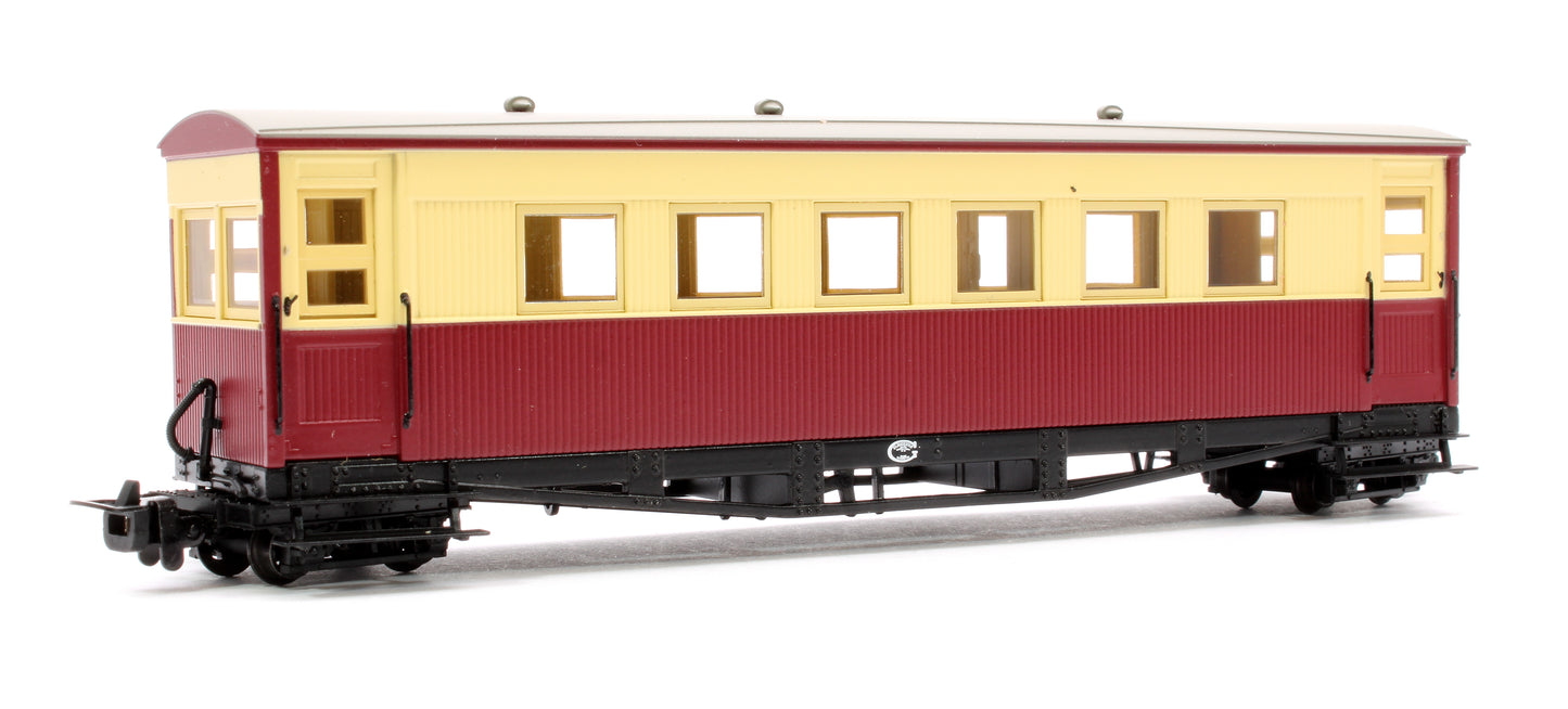 Gloucester Bogie Coach Lincolnshire Coast L.R. Crimson & Cream
