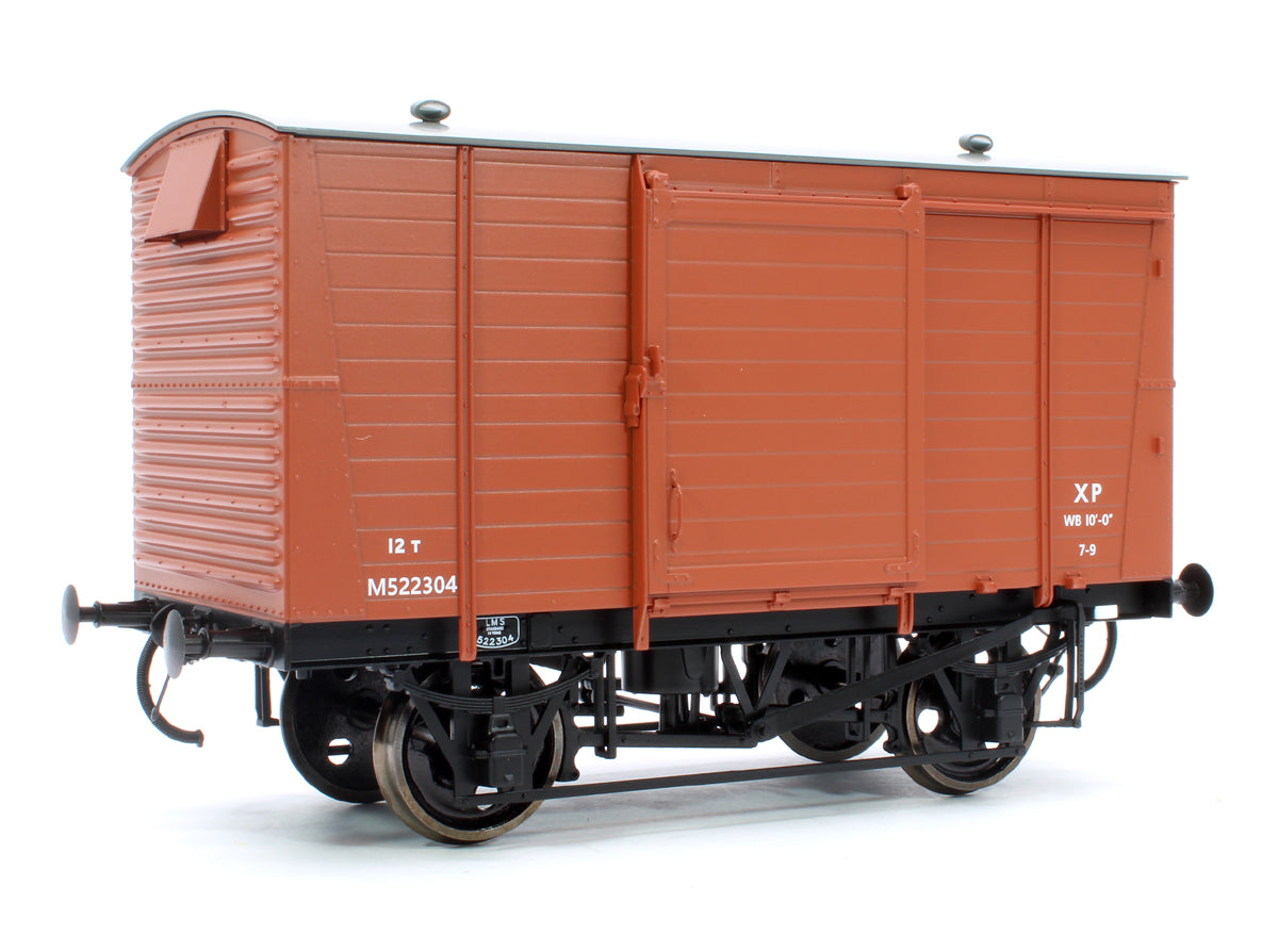 Pre-Owned LMS Standard 12T Van Bauxite M522304