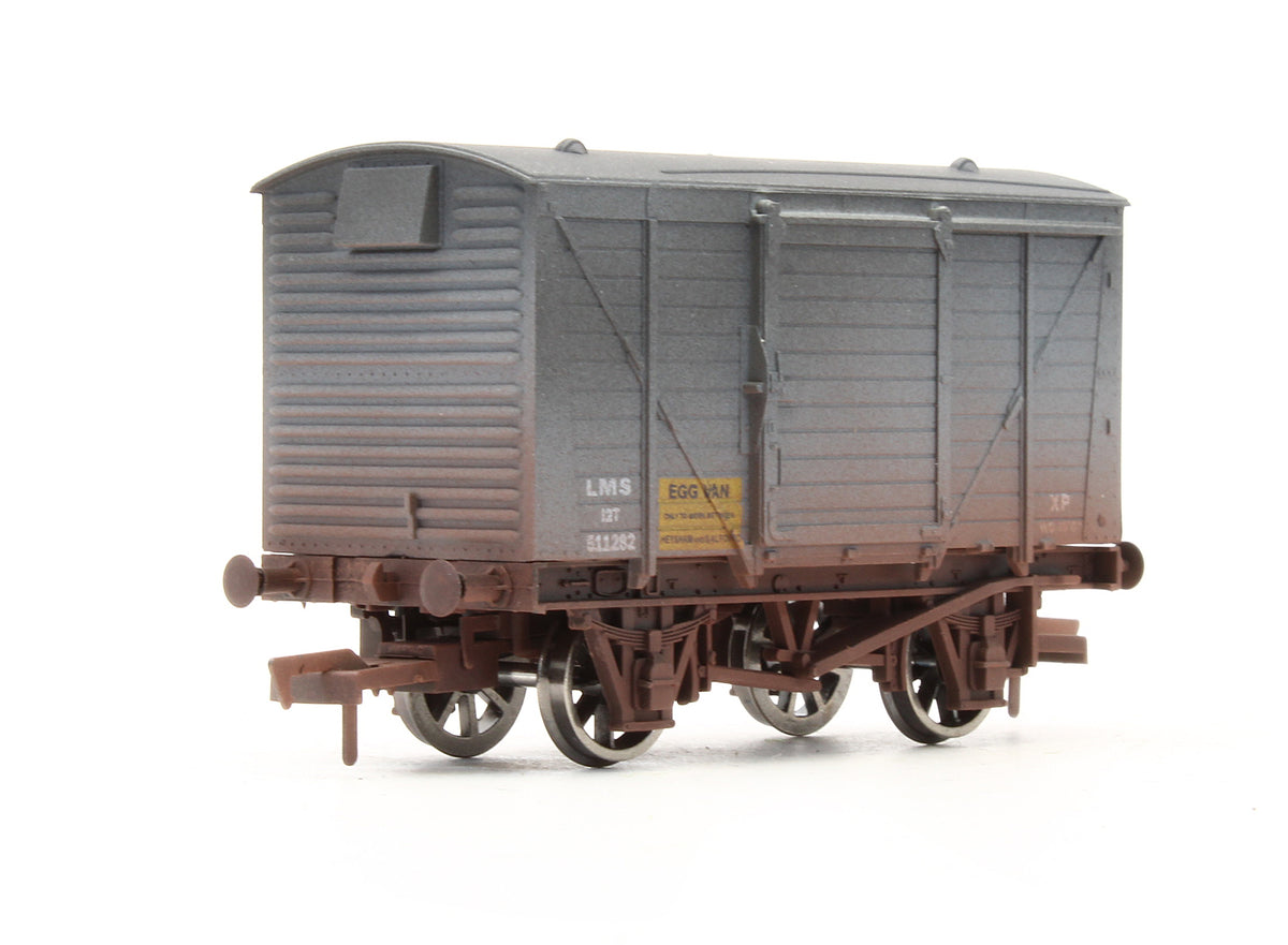 Pre-Owned LMS Egg Vent Van No.511282 - Weathered