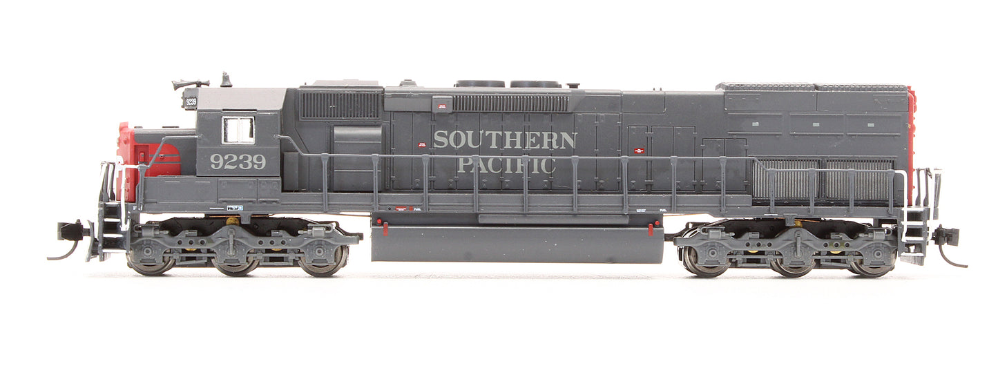Pre-Owned 69509-03 SD45T-2 Diesel Locomotive Southern Pacific - Road #9239