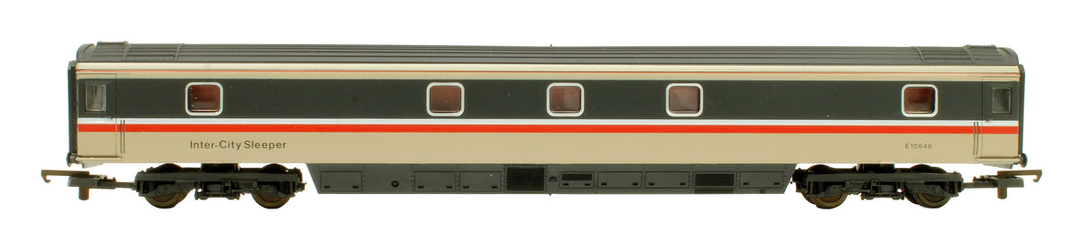 Pre-Owned 305369A7 Intercity MK3 Sleeper Coach 'E10646' With Black Gangway Doors