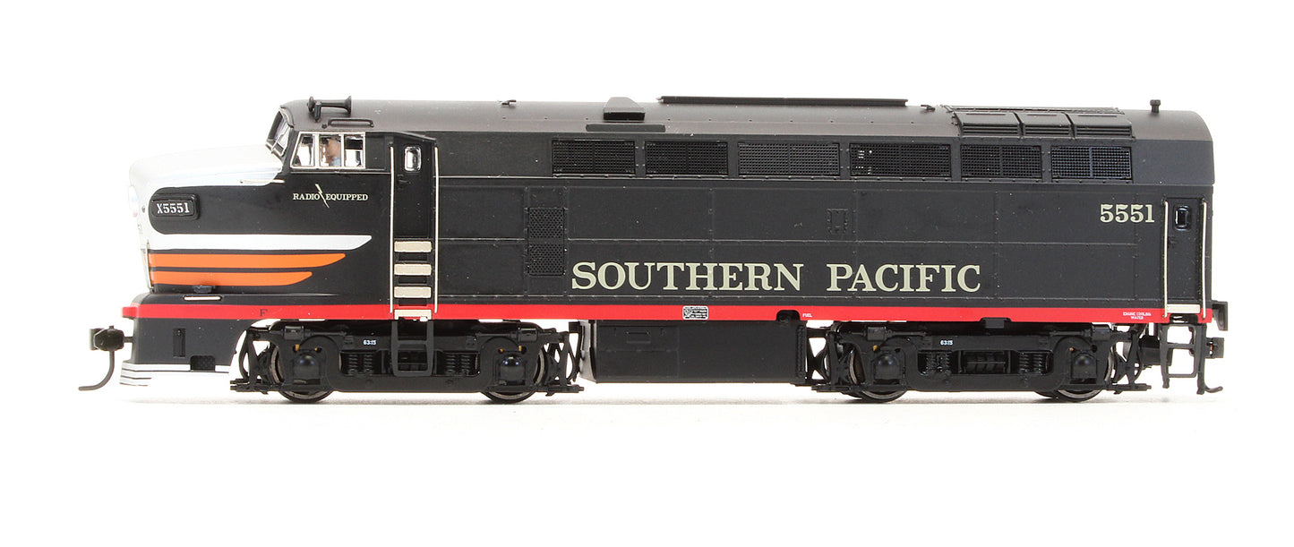 Pre-Owned BLW Sharknose A-Unit Black Widow Paint Scheme Diesel Locomotive - Road #5551 - DCC Sound