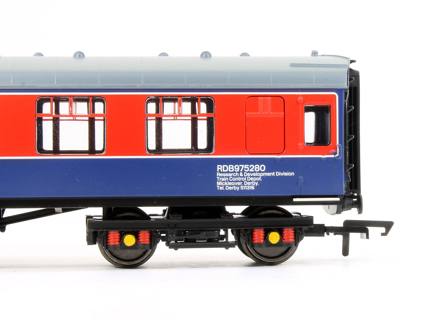 Pre-Owned R40214 BR Infrastructure MK1 Brake Composite Coach 'Test Coach Mercury' No.RDB975280