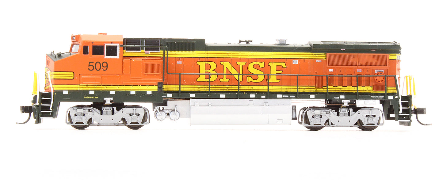 Pre-Owned 48808 Dash 8-40BW Diesel Locomotive BNSF - Road #509