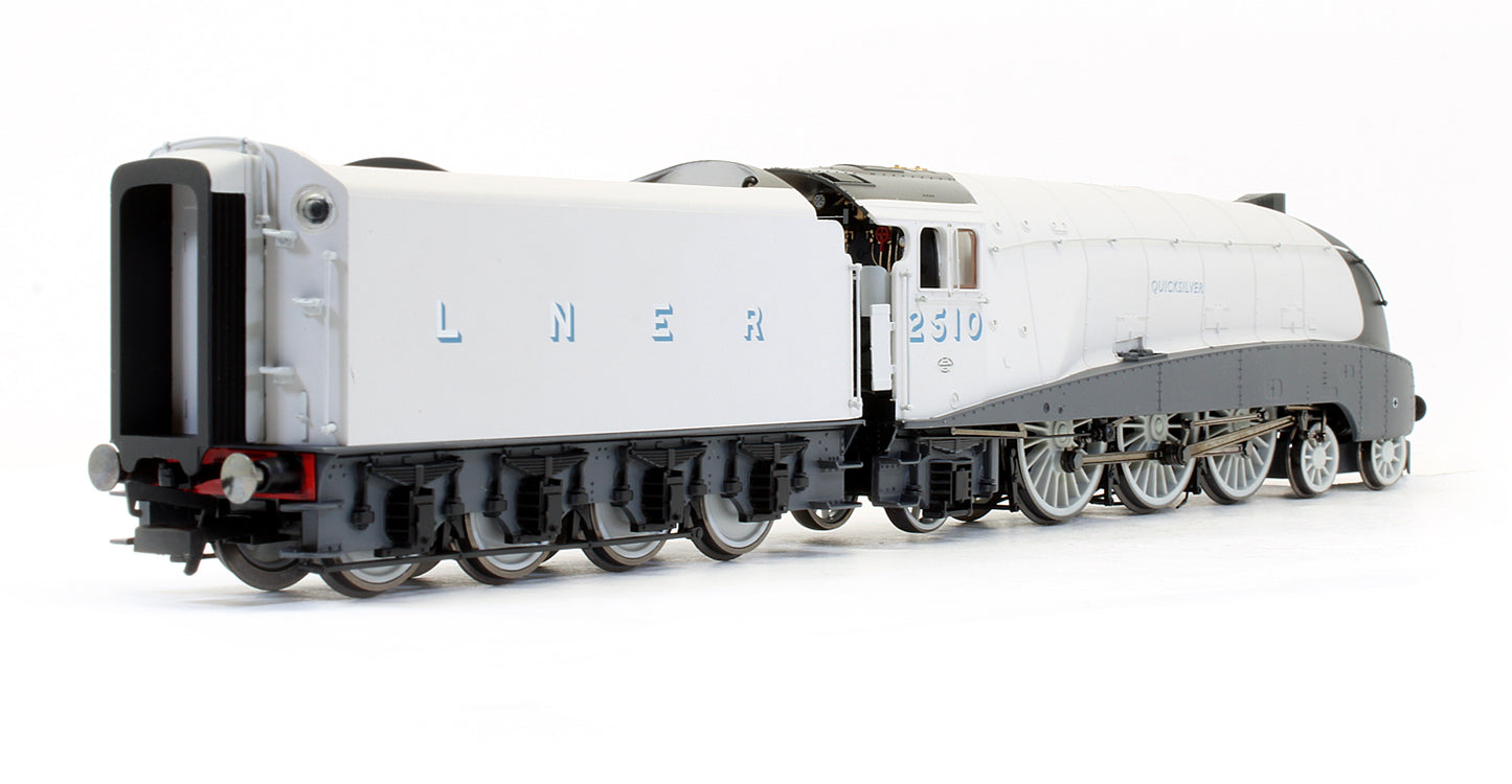Pre-Owned R3307 LNER 4-6-2 Class A4 'Quicksilver' 2510 Steam Locomotive - Limited Edition
