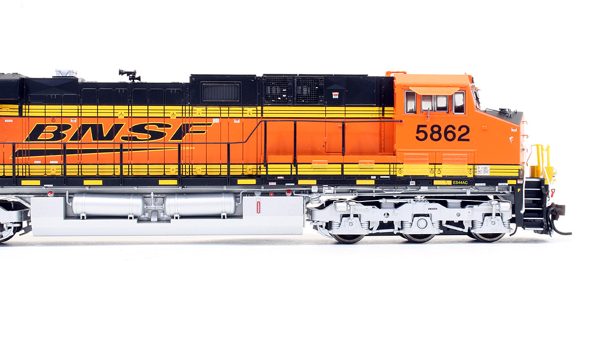 Pre-Owned Genesis ES44AC Diesel Locomotive BNSF - Road #5862 - DCC Sound