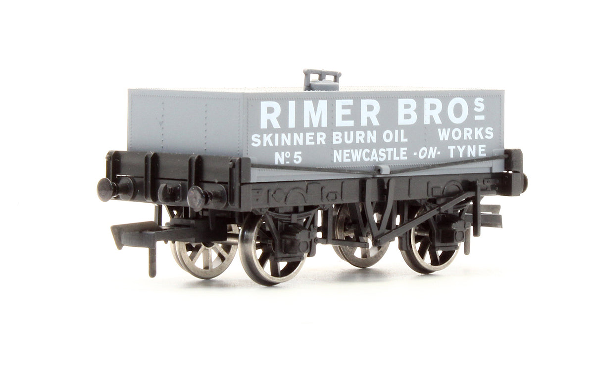 Pre-Owned Rectangular Tank 'Rimmer Bros' No.5