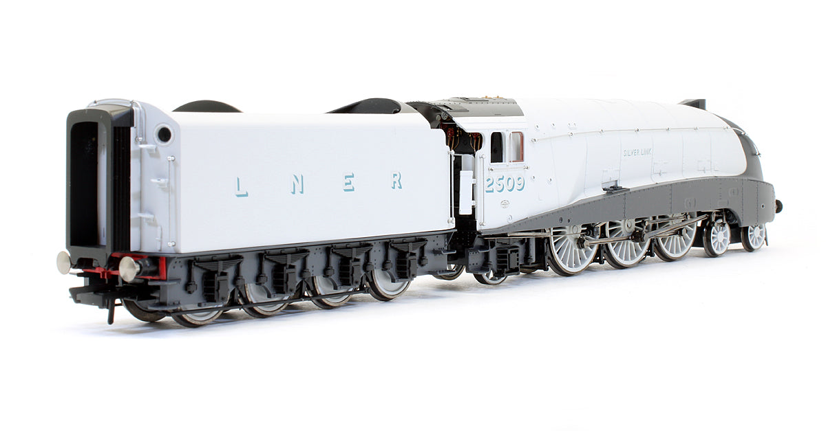 Pre-Owned LNER 4-6-2 Class A4 'Silver Link' 2509 Steam Locomotive - Limited Edition