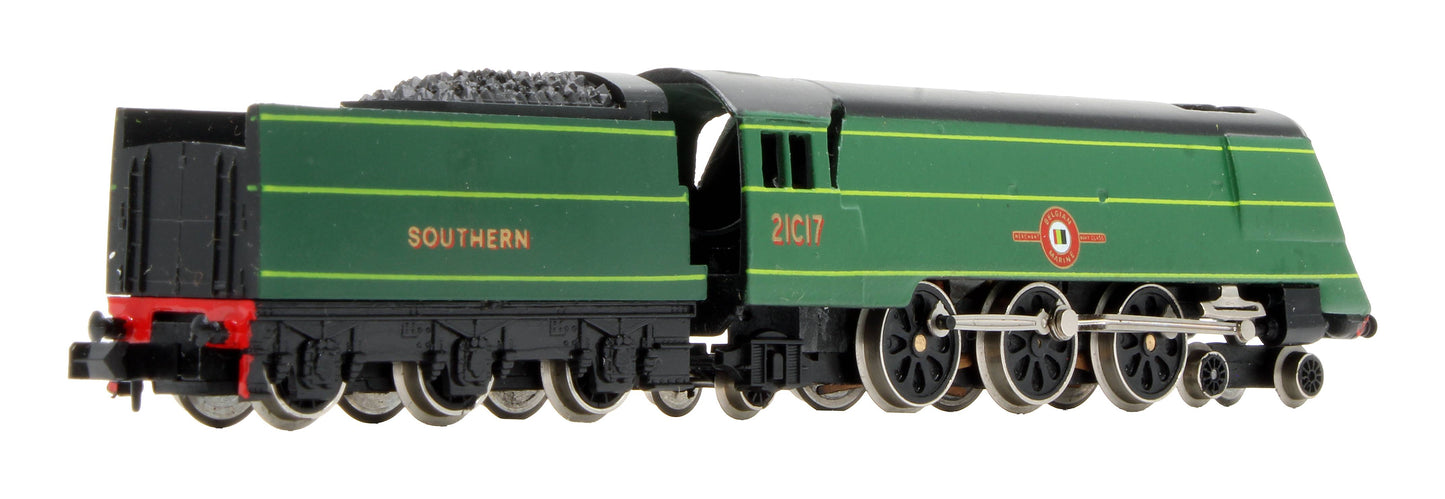 Pre-Owned 1503Farish Merchant Navy Class 4-6-2 21C17 'Belgian Marine' in SR green