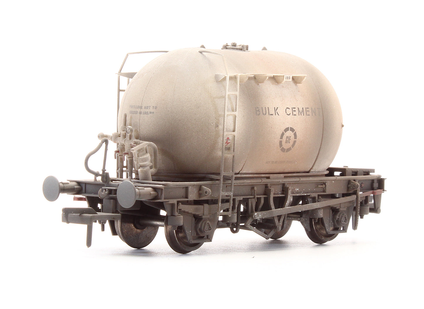 Pre-Owned IRM1011 CIE Bulk Cement Wagon - Ivory/Black - Set B - Custom Weathered