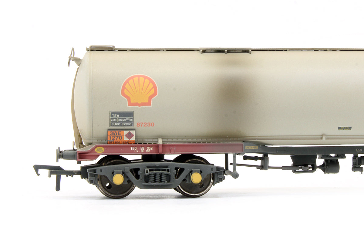Pre-Owned 38-118 100 Ton TEA Bogie Tank Wagon BR Petroleum Sector (Ex-Shell) (Weathered)