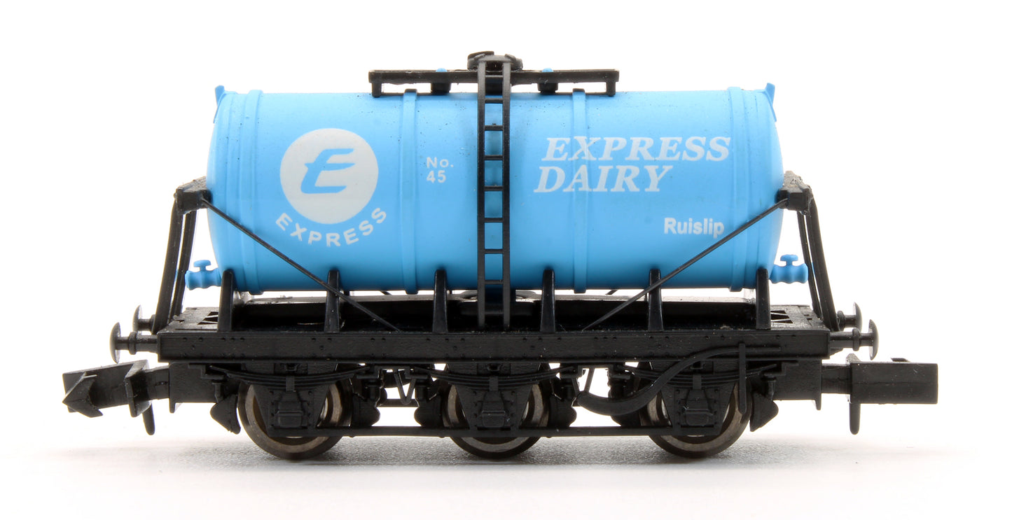 Pre-Owned 6 Wheel Milk Tanker 'Express Dairy'