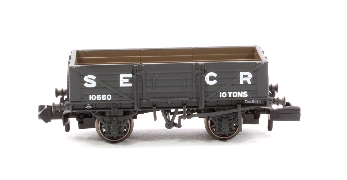 SECR Wagons Pack 2 - SECR Livery 5 Planks (Dia.1349)