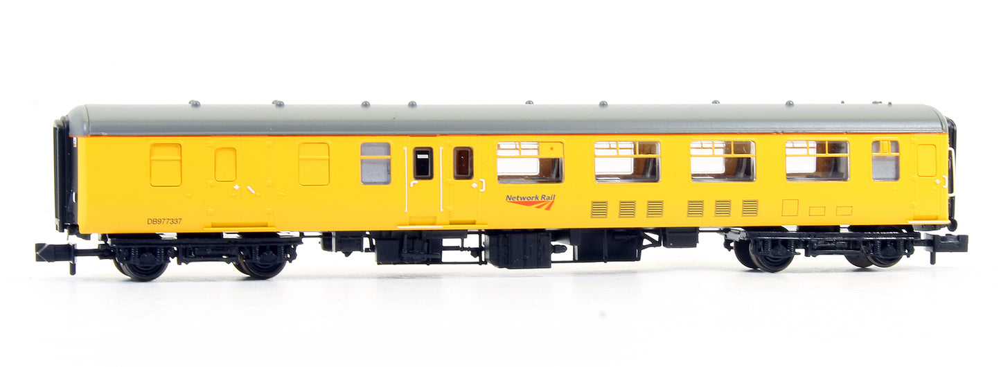 Pre-Owned BR Mk2A BSO Brake Second Open Network Rail Yellow No.DB977337