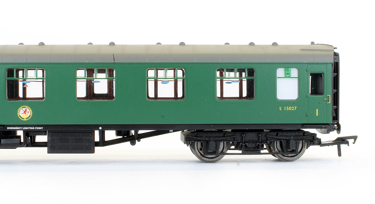 Pre-Owned BR Green MK1 Composite Coach 'S15027' (With Lights)