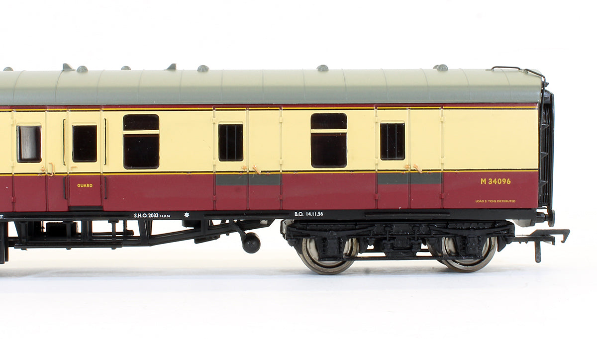 Pre-Owned BR MK1 Brake Corridor BSK Coach Crimson & Cream 'M34096'