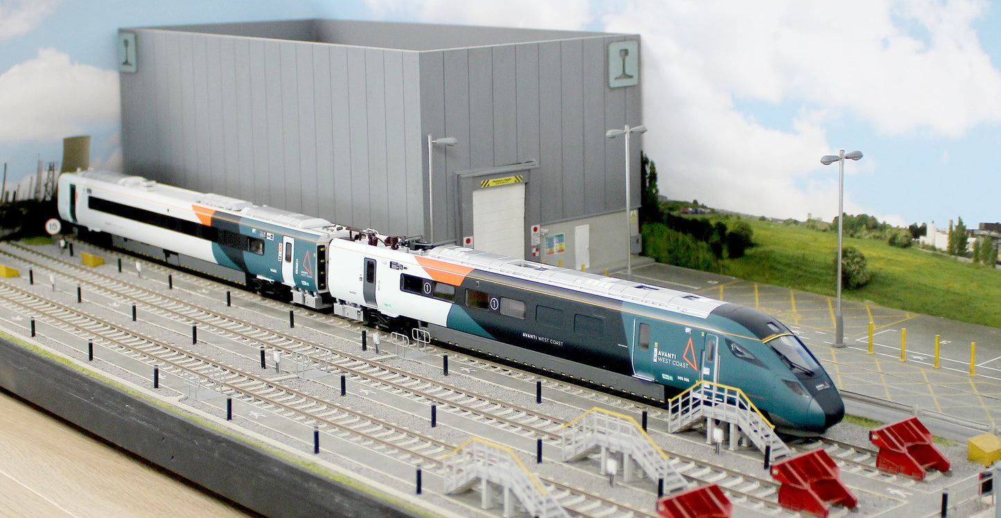 R30443 Avanti West Coast Class 805 'Evero' - 5 Car Train Pack 805005