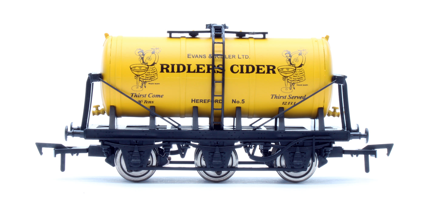 4F-031-139 6 Wheel Milk Tanker Ridlers Cider