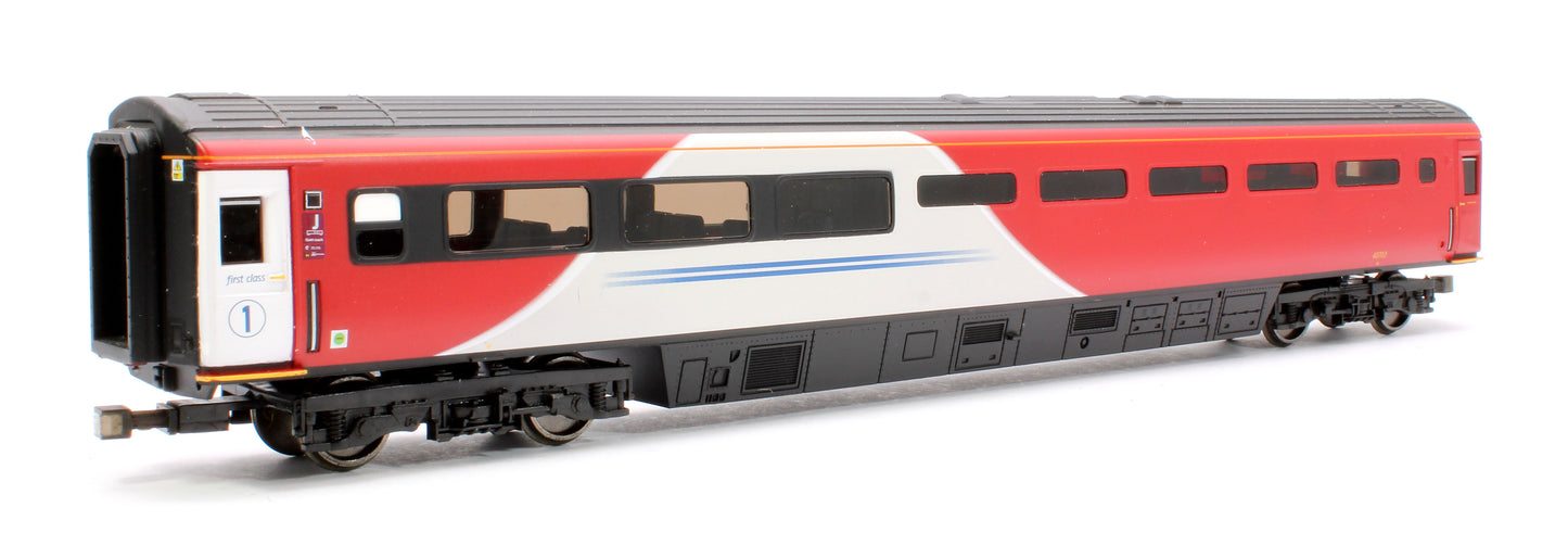 Pre-Owned Mk3 Buffet (TRFB) LNER Coach J No. 40702