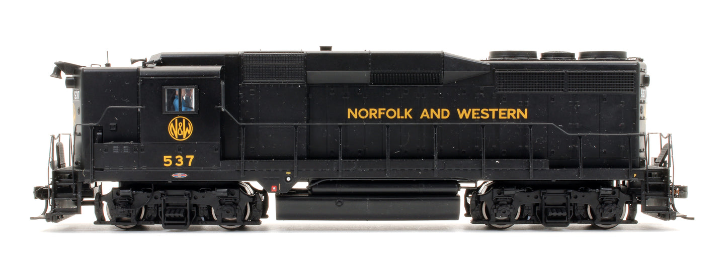 Pre-Owned GP30 Diesel Locomotive Norfolk & Western - Road #537 - DCC Sound