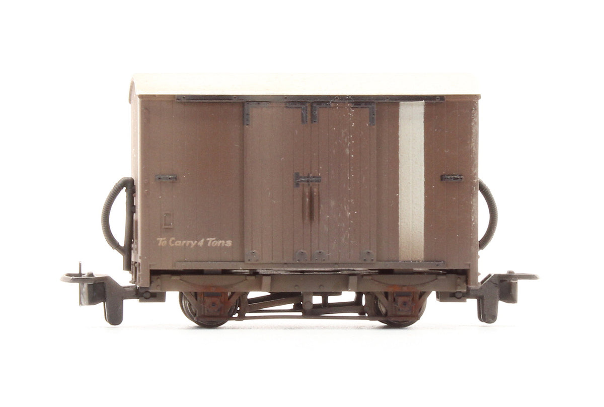 Pre-Owned Box Van, Brown Unlettered - Custom Weathered