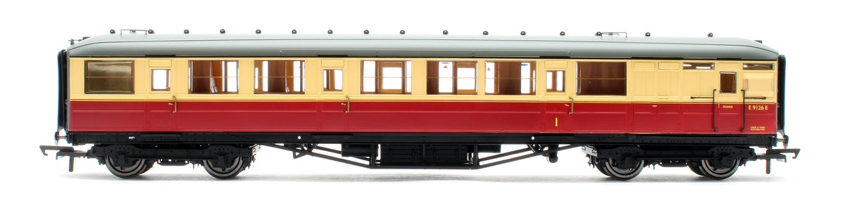 Pre-Owned BR Gresley Corridor Crimson and cream Composite Brake No.E9126E