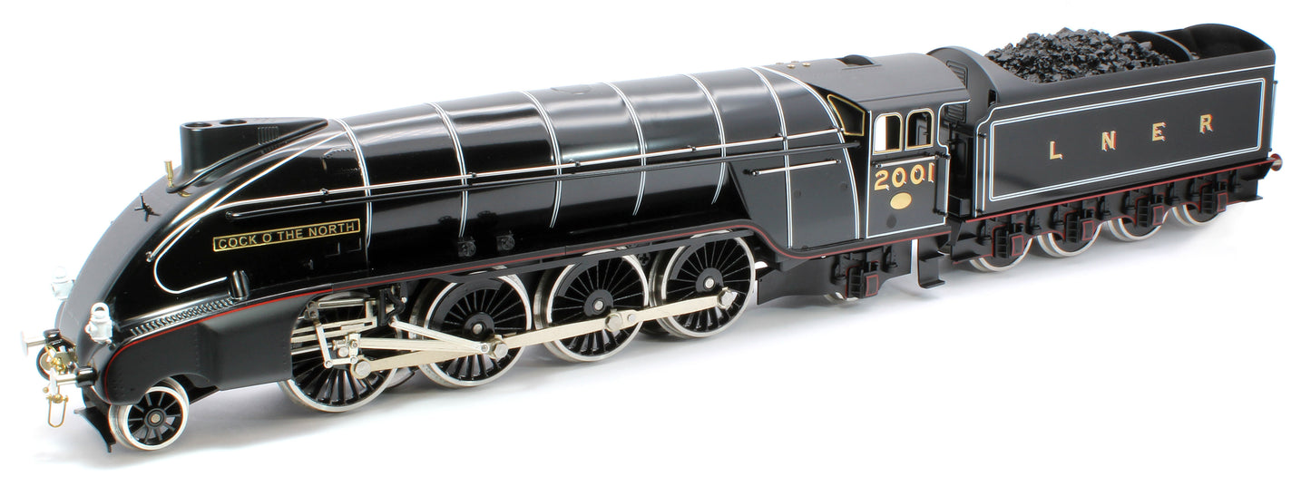 E/36-B4-CN P2 Class Streamlined "Cock O The North" 2-8-2 LNER Lined Gloss Black No. 2001 Steam Locomotive