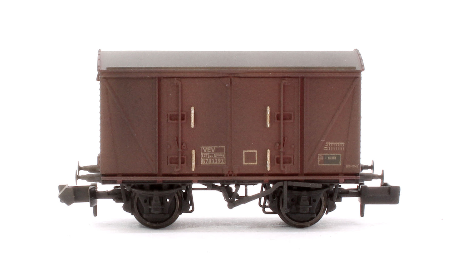 Custom Weathered Set of 3 BR 12T Vanwide Ventilated Vans, BR Freight Brown VEV