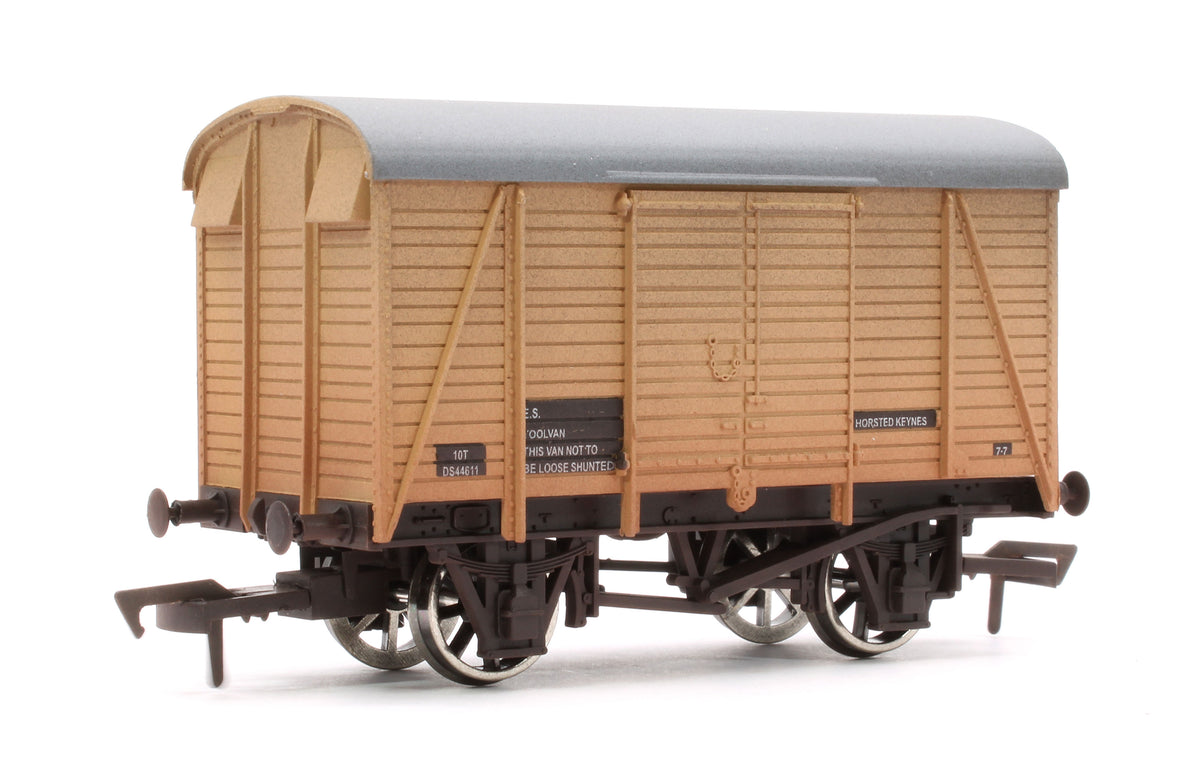 Pre-Owned 10T BR 'DS44611' Vent Van 'Horsted Keynes' - Weathered