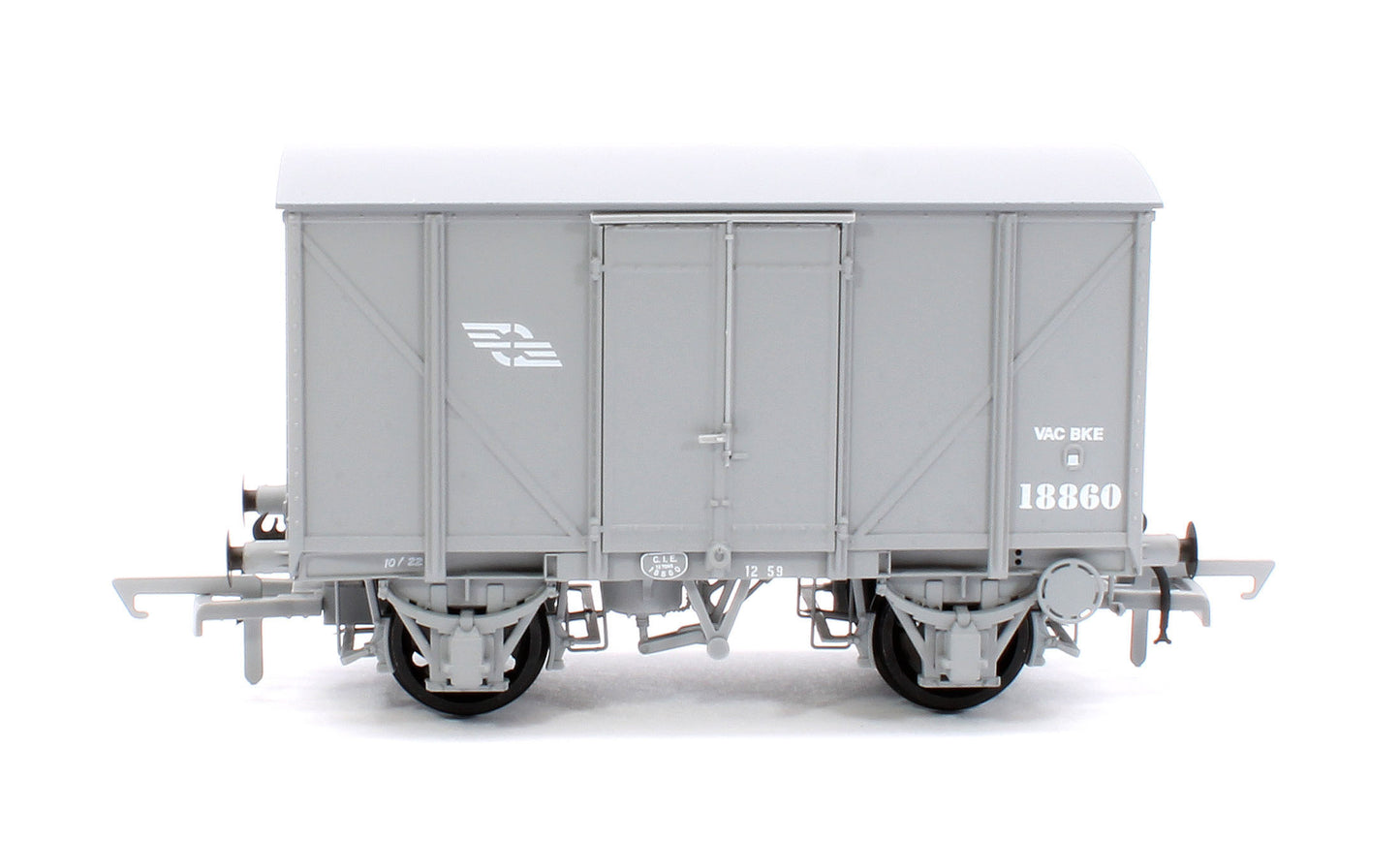 CIE Bulleid H Van - Grey (CIE Flying Snail era) - vacuum fitted - Pack 2