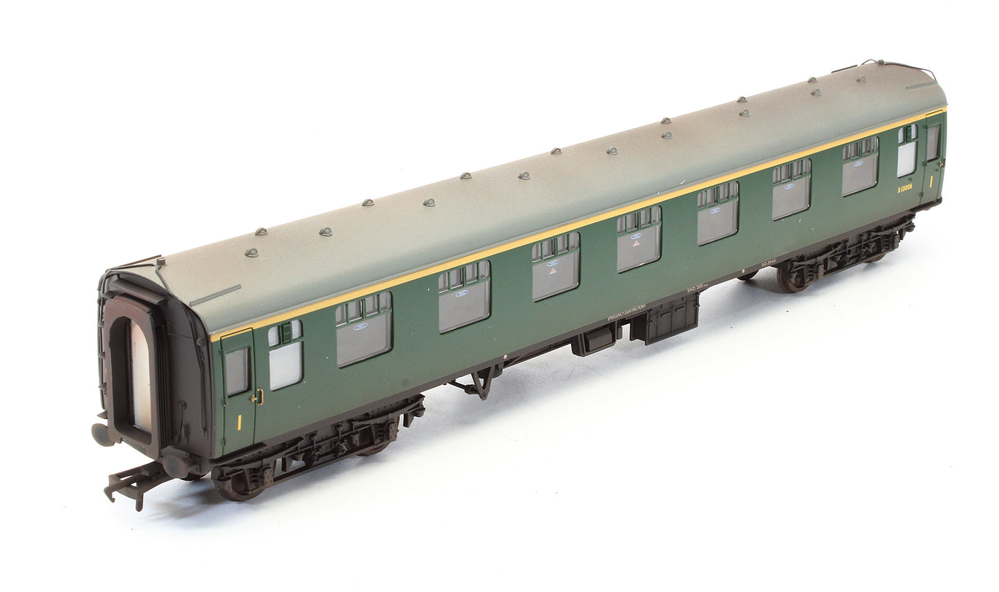 Pre-Owned BR Mk1 FK First Corridor (SR) Green Passenger Coach 'S13006' - Custom Weathered