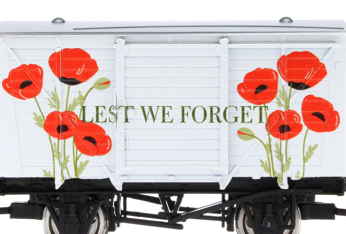 4F-011-203 Ventilated Van Lest We Forget Poppy