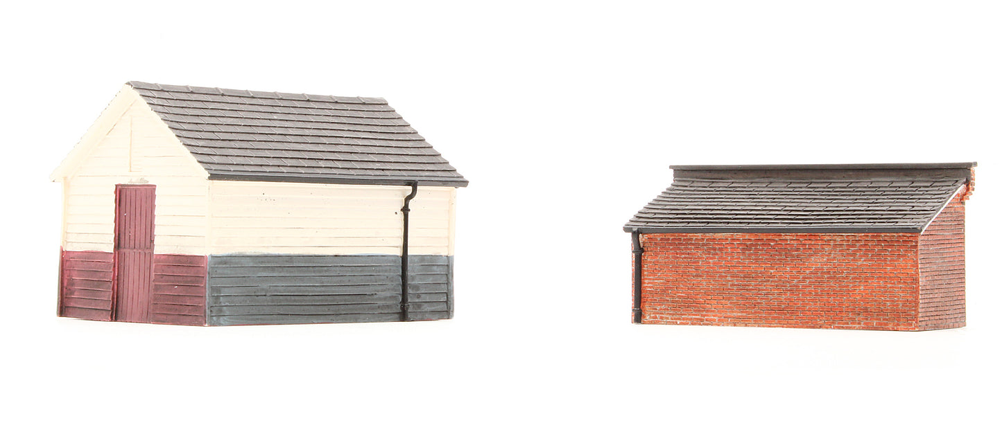 Pre-Owned Skaledale NER Platform Shelter & Store