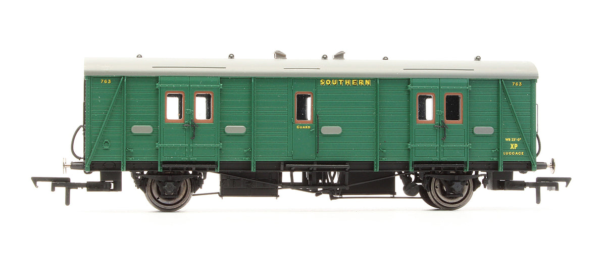 Pre-Owned SR Maunsell Passenger Brake 'Van C' '763'