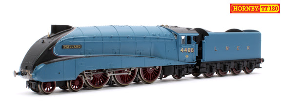 LNER Class A4 4-6-2 4468 'Mallard' Steam Locomotive
