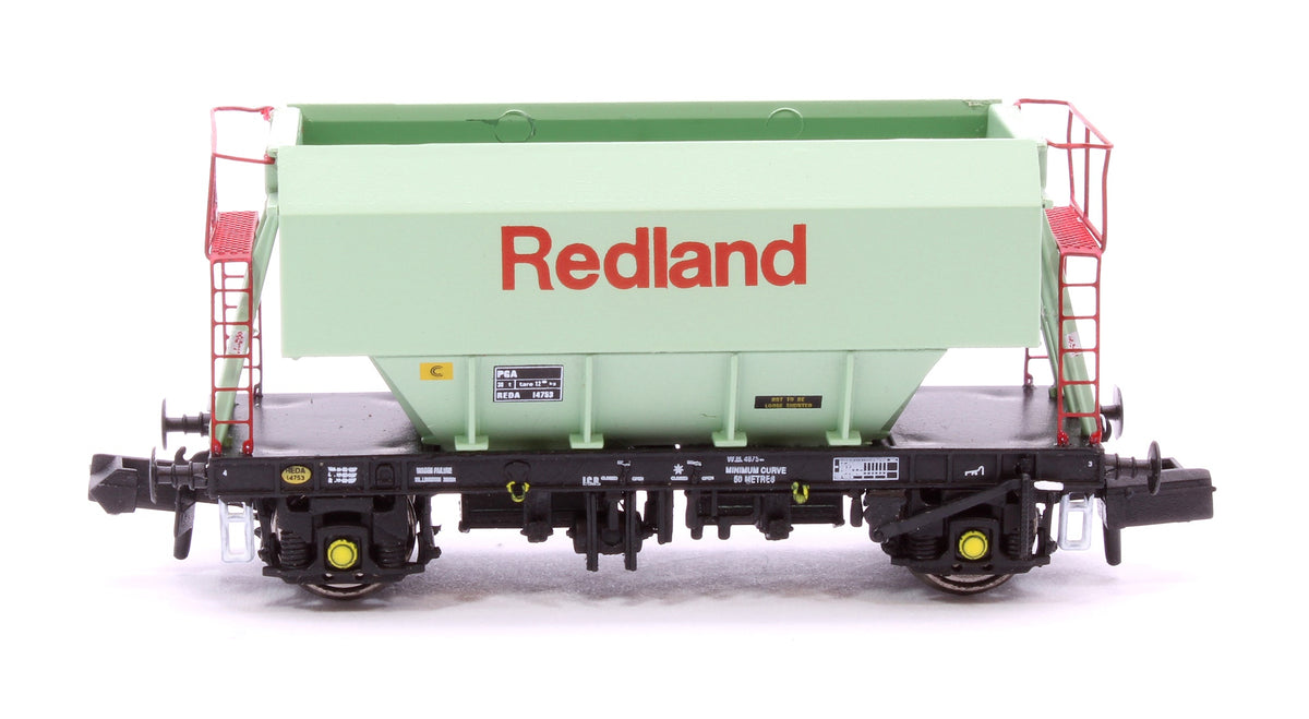 Pre-Owned Set of 3 Redland PGA 51T Hopper Wagons