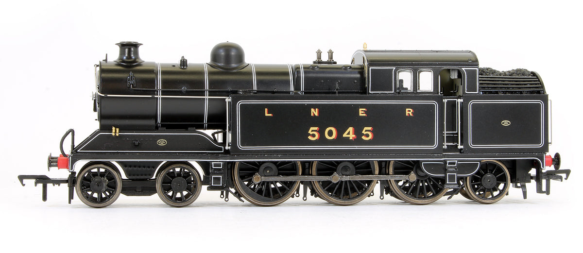 Pre-Owned Robinson A5 (GCR Class 9N) 4-6-2 Tank Locomotive LNER Black (Lined) No.5045