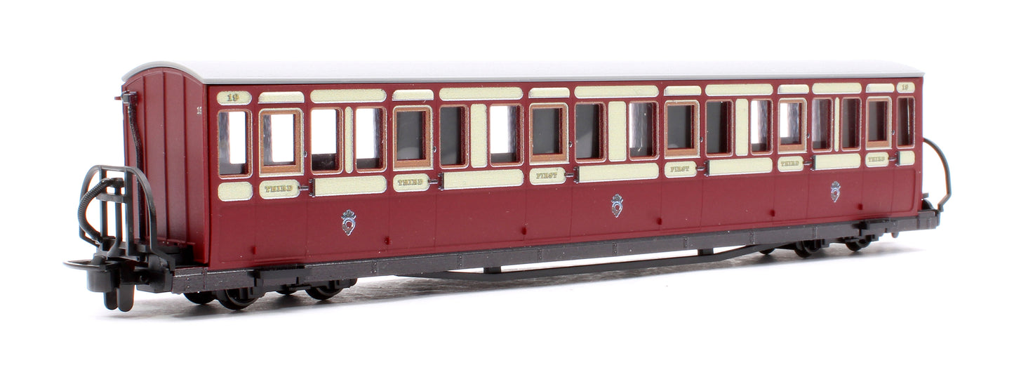 Ffestiniog Railway Long 'Bowsider' Bogie Coach, Red & Cream, No. 19