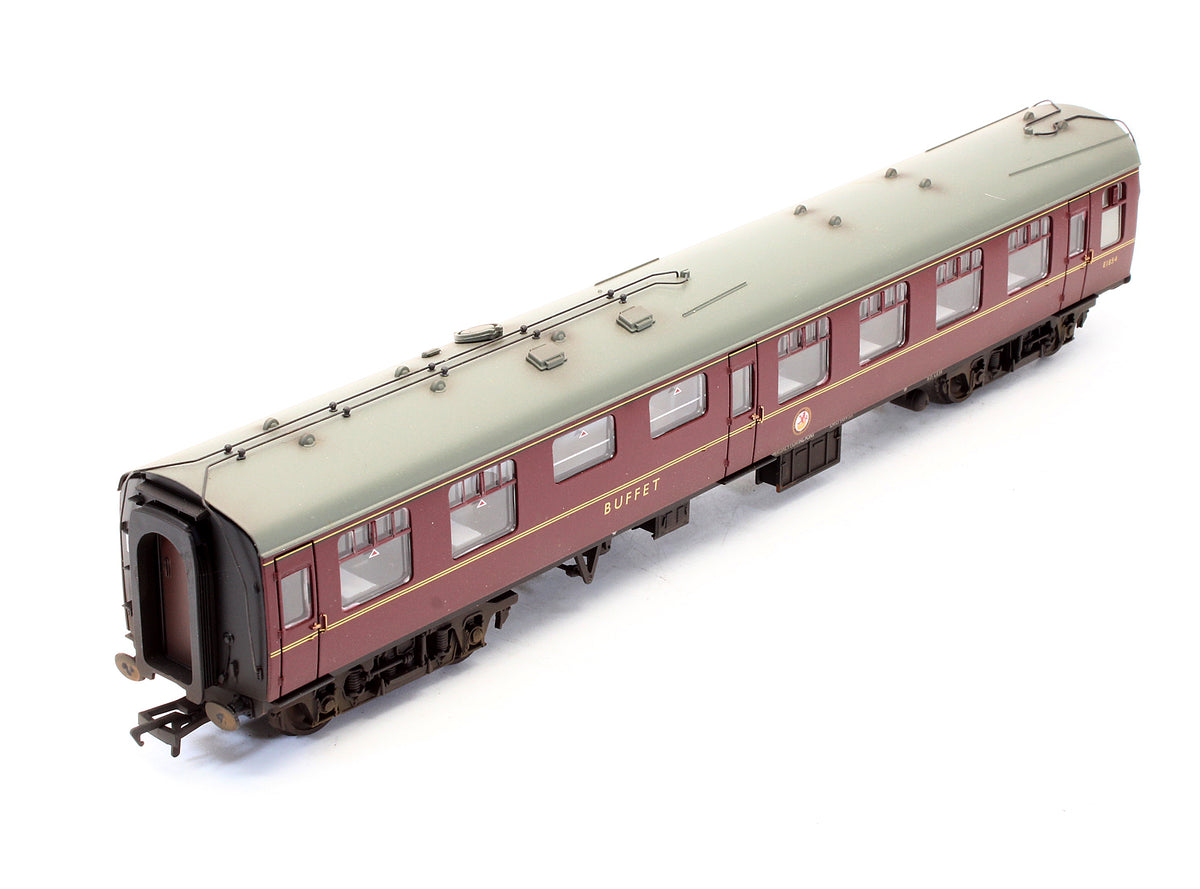 Pre-Owned 39-261 BR Maroon MK1 Restaurant Miniature Buffet Car RMB BR Maroon 'E1854' - Custom Weathered