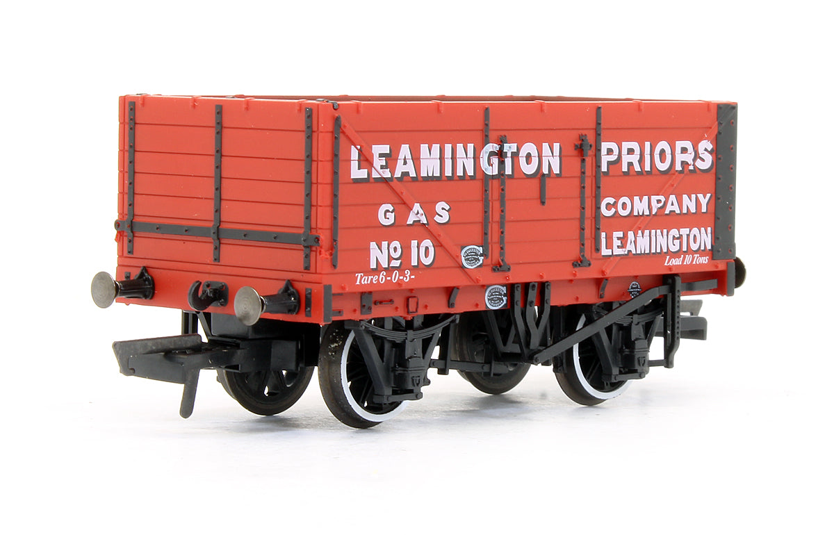Pre-Owned 'Leamington Priors Gas' 7 Plank Wagon No.10