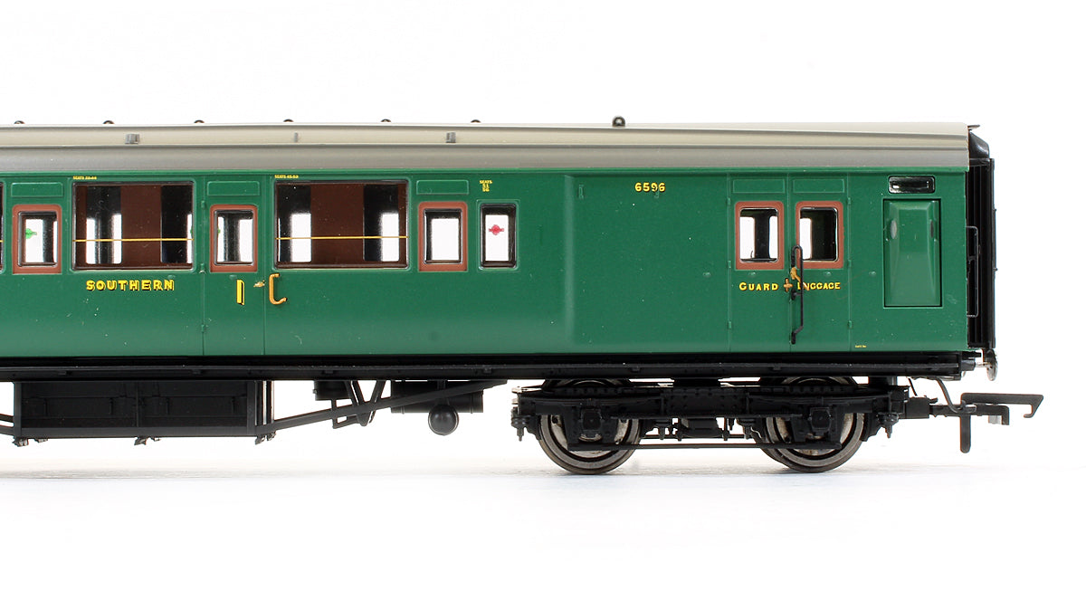 Pre-Owned SR Maunsell Brake Composite Coach '6596'