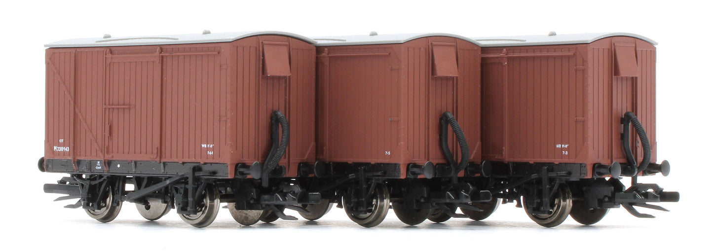 TTR61303 TT:120 Ex-LMS 9ft Wheelbase Fitted BR Bauxite Vans - Pack of 6