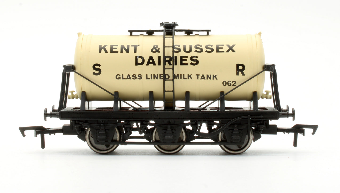 Pre-Owned 'Kent & Sussex Dairies' 6 Wheel Tanker No.062 - Limited Edition